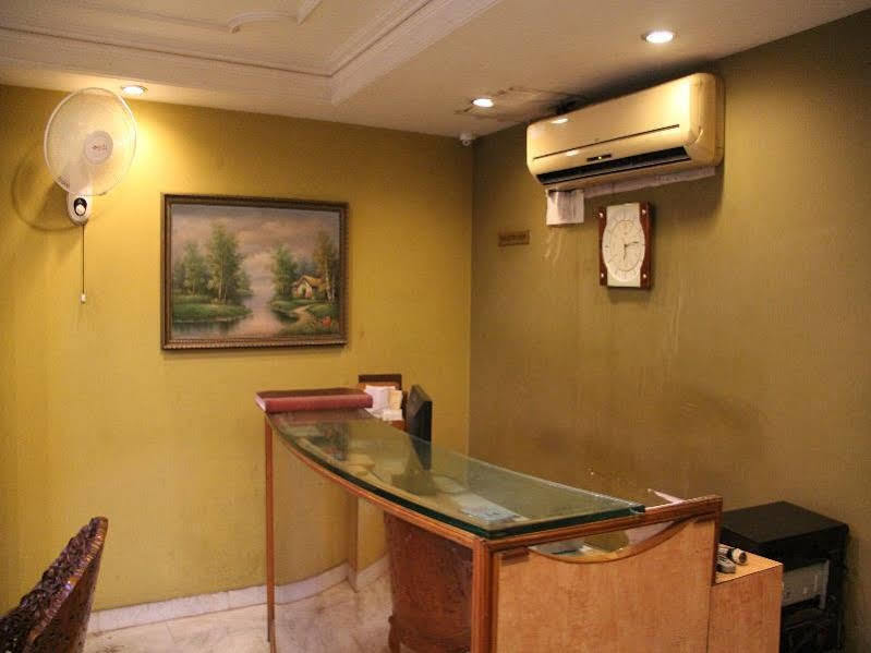 Alka Premiere Hotel New Delhi Eksteriør billede